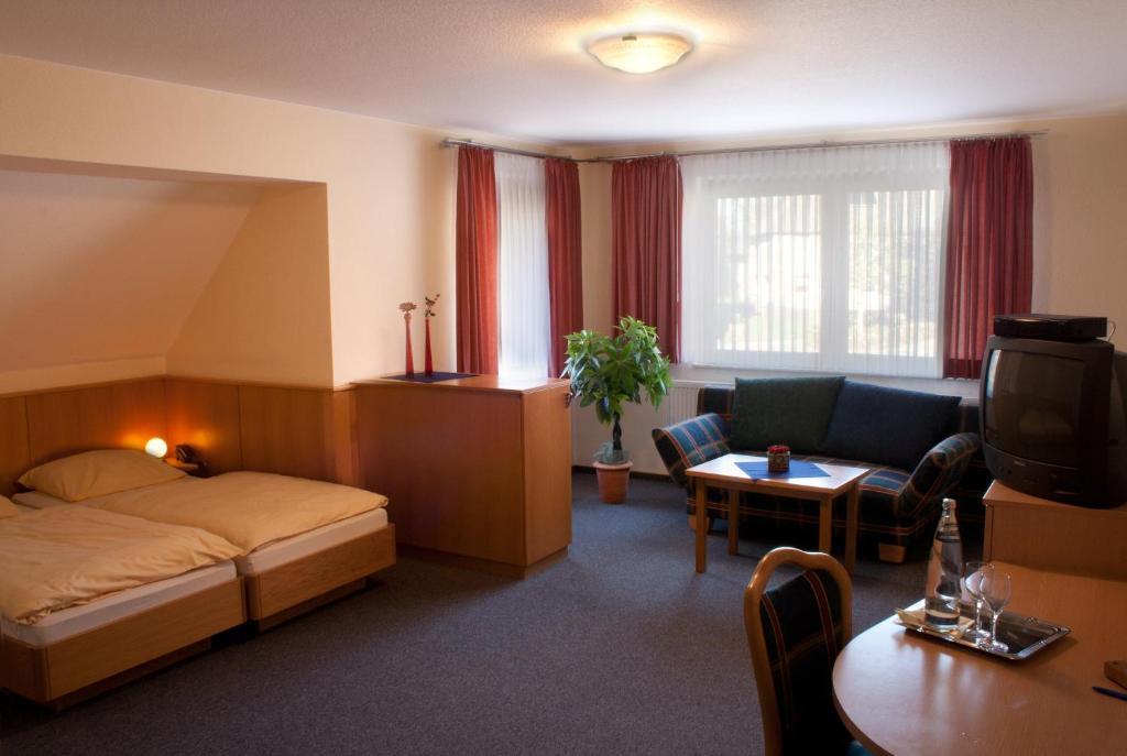 Landgasthof Kaiser Bad Wünnenberg Szoba fotó