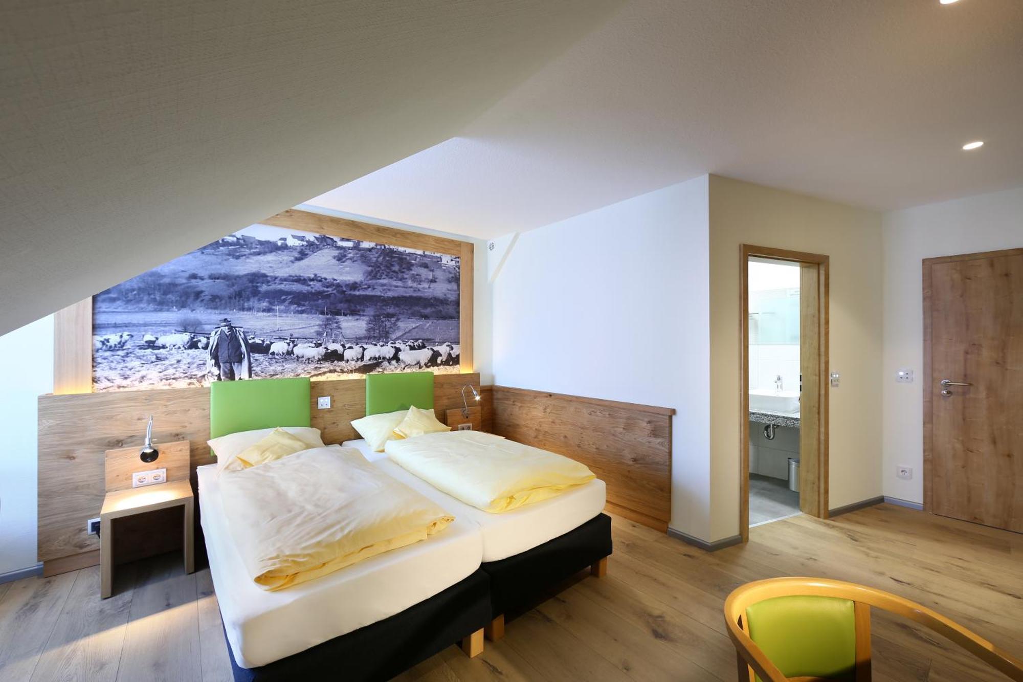 Landgasthof Kaiser Bad Wünnenberg Szoba fotó
