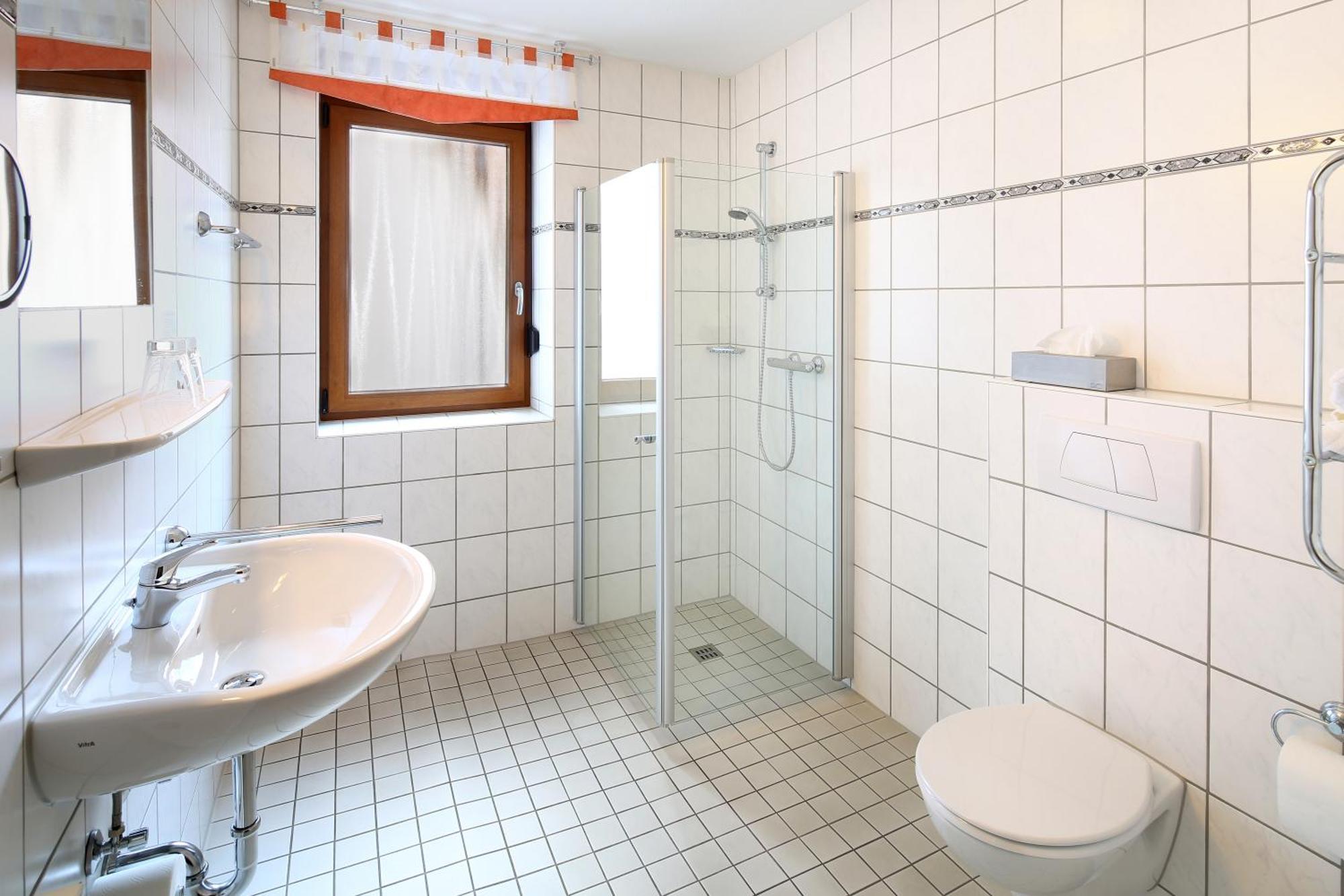 Landgasthof Kaiser Bad Wünnenberg Szoba fotó